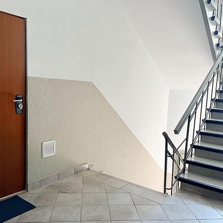Apartament Gwarek Валбжих Экстерьер фото