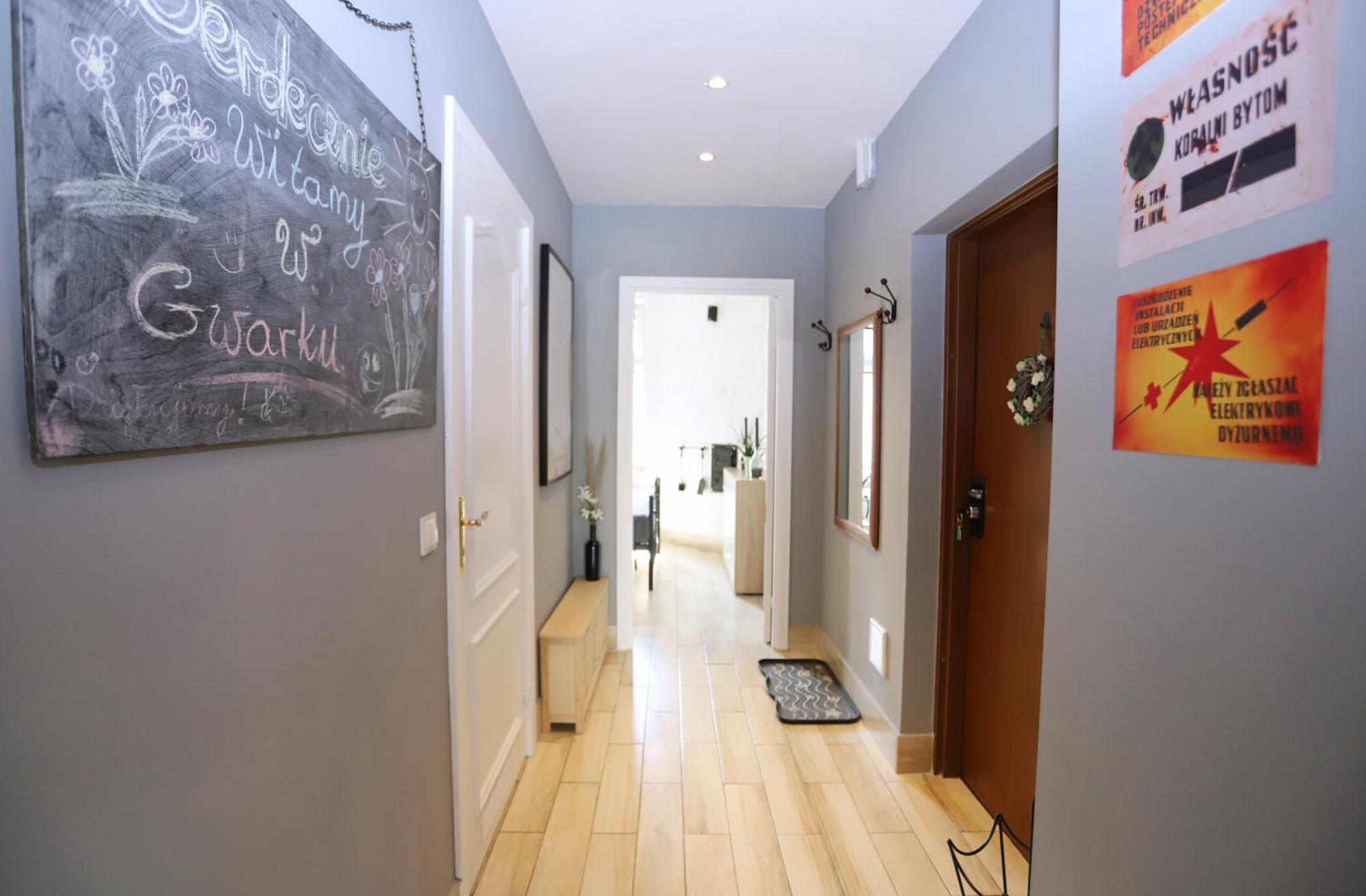 Apartament Gwarek Валбжих Экстерьер фото